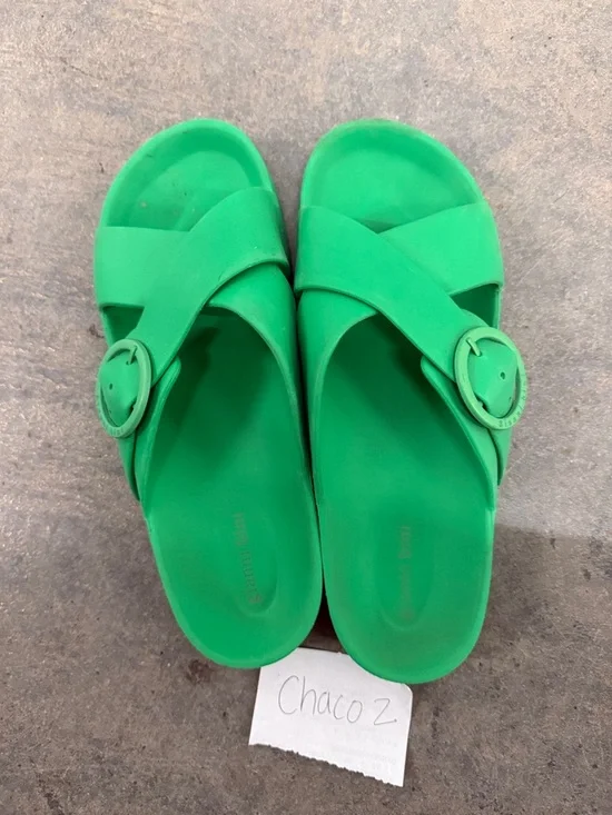 Gianni Bini Green Crossover Buckle Slide Sandals - Picture 3 of 4